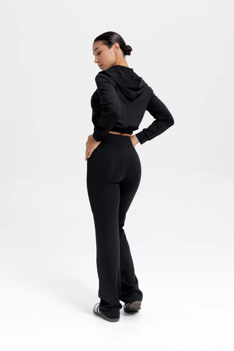 Брюки Demure