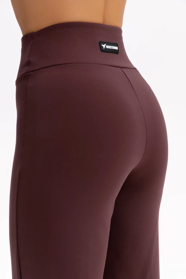 Брюки Demure Fleece