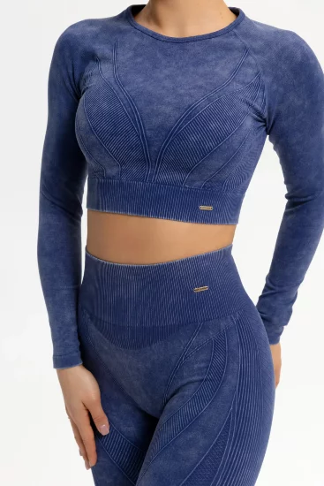 Лонгслив Neat