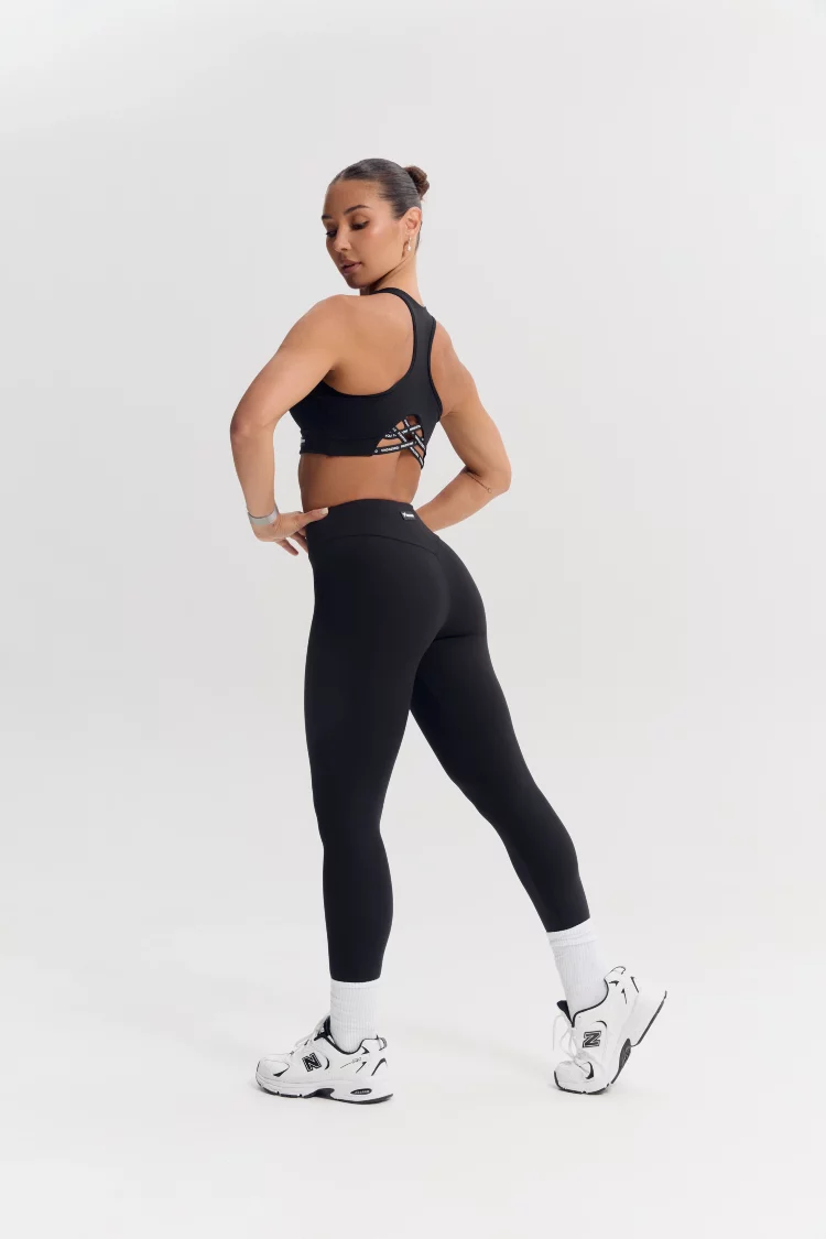 Топ LACE