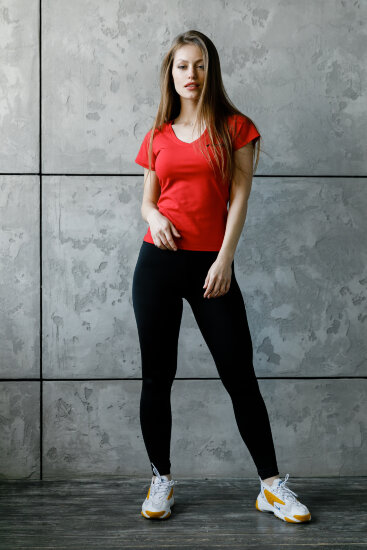 Футболка Basic V-neck